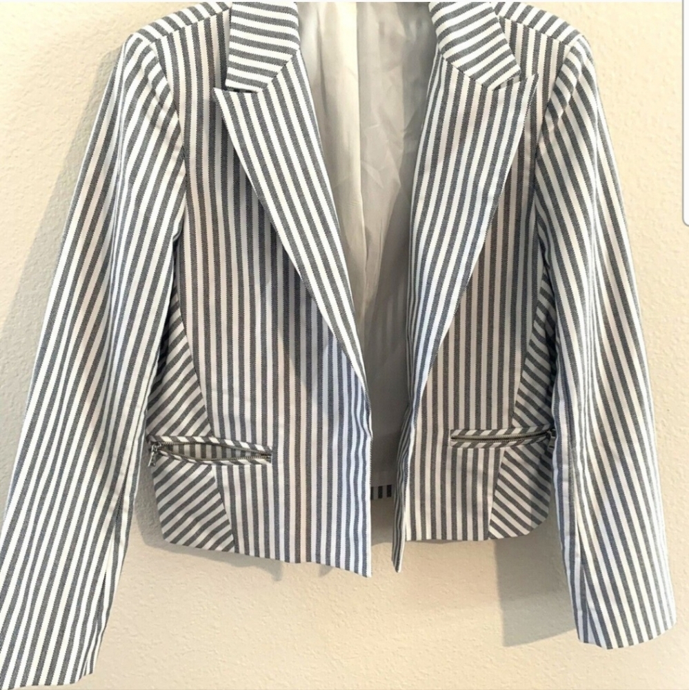 Express Women's Gray and White Striped Blazer Size 12